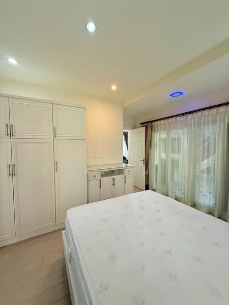 Silk Road Place, Chon Buri (Pattaya), Chaiyapruek 2 Road, Bang Lamung, Bang Lamung (Pattaya), Chon Buri (Pattaya), 3 Bedrooms, 150 sqm, Single Detached House For Rent, by Mantana Techapahaphong, 500230283 - DDproperty.com