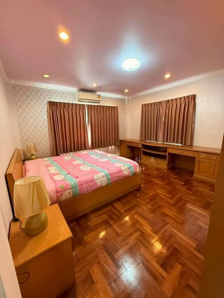 undefined, Chon Buri (Pattaya), Nong Pru, Bang Lamung (Pattaya), Chon Buri (Pattaya), 4 Bedrooms, 280 sqm, Single Detached House For Rent, by Mantana Techapahaphong, 500230288 - DDproperty.com