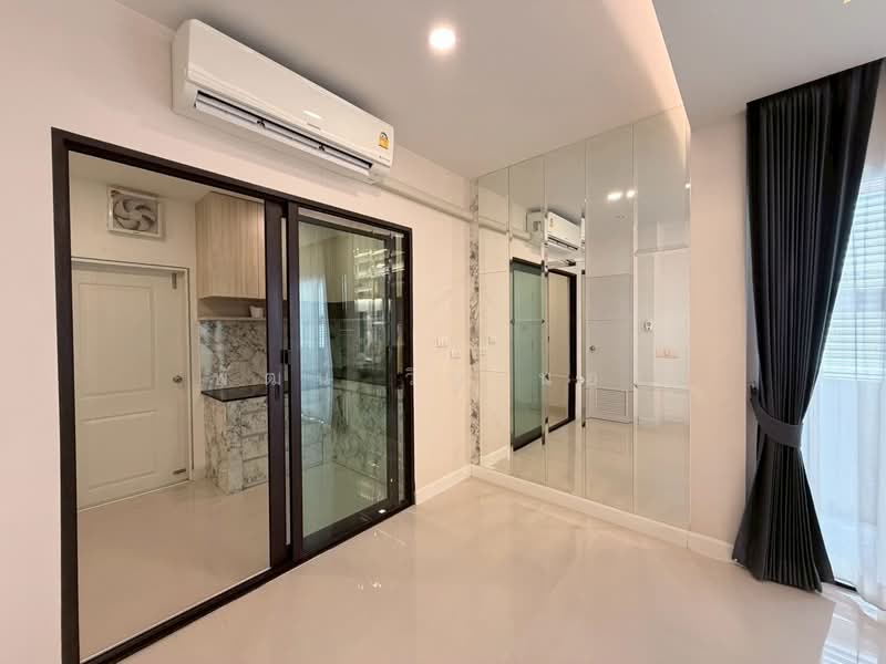 For Sale - Centro Ratchapruek-Suan Phak, Nonthaburi