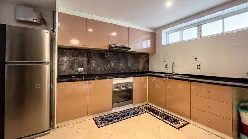 Executive Residence 4 : เอคเซคคิวทิฟ เรสซิเดนซ์ 4, ชลบุรี, 476 ถนนราชวรุณ, บางละมุง, บางละมุง, ชลบุรี, 212 ตร.ม., คอนโด ขาย, โดย Thanyalag Chanchodtanakul, 500230327 - DDproperty.com