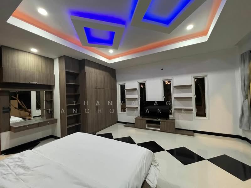 undefined, Chon Buri (Pattaya), Huai Yai, Bang Lamung (Pattaya), Chon Buri (Pattaya), 4 Bedrooms, 400 sqm, Single Detached House For Sale, by Thanyalag Chanchodtanakul, 500230345 - DDproperty.com