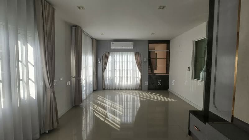 Golden Neo Sathorn : โกลเด้น นีโอ สาทร, กรุงเทพ, ถนนกัลปพฤกษ์, บางขุนเทียน, จอมทอง, กรุงเทพ, 161 ตร.ม., บ้านเดี่ยว ให้เช่า, โดย อดิศร พลอยมีรัศมี, 500230354 - DDproperty.com