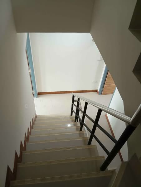 undefined, Chon Buri (Pattaya), Nong Pru, Bang Lamung (Pattaya), Chon Buri (Pattaya), 5 Bedrooms, 377 sqm, Townhouse For Sale, by Thanyalag Chanchodtanakul, 500230361 - DDproperty.com