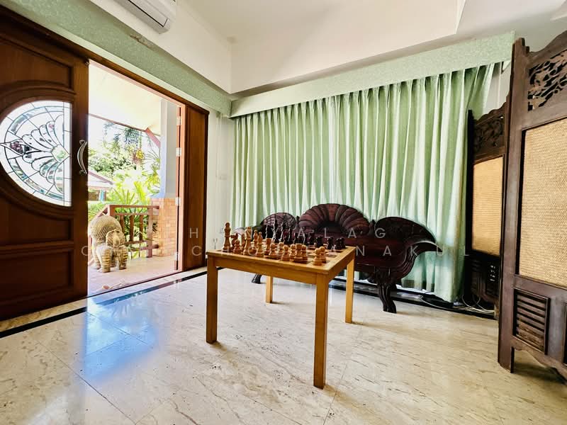 7-BR Villa, Chon Buri (Pattaya), Nong Pru, Bang Lamung (Pattaya), Chon Buri (Pattaya), 7 Bedrooms, 400 sqm, Villa For Sale, by Thanyalag Chanchodtanakul, 500230382 - DDproperty.com