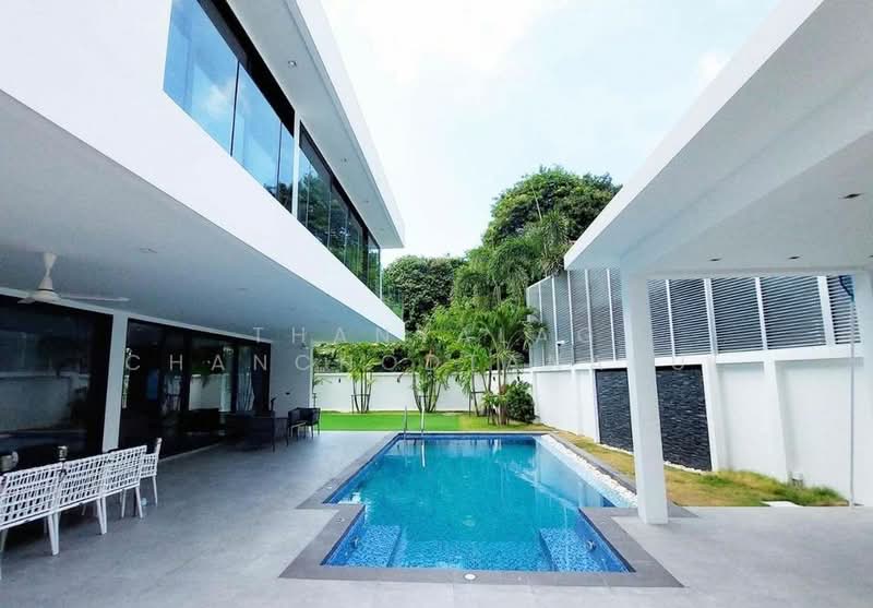 6-BR Villa, Chon Buri (Pattaya), Nong Pru, Bang Lamung (Pattaya), Chon Buri (Pattaya), 6 Bedrooms, 750 sqm, Villa For Sale, by Thanyalag Chanchodtanakul, 500230389 - DDproperty.com