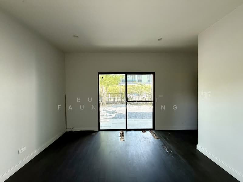 Setthasiri Wongwaen-Lamlukka, Pathum Thani, P.T.3004, Bung Kham Proi, Lam Luk Ka, Pathum Thani, 4 Bedrooms, 300 sqm, Single Detached House For Sale, by Bunnavit Faungfupong, 500230415 - DDproperty.com