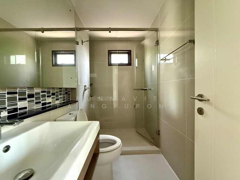 Setthasiri Wongwaen-Lamlukka, Pathum Thani, P.T.3004, Bung Kham Proi, Lam Luk Ka, Pathum Thani, 4 Bedrooms, 300 sqm, Single Detached House For Sale, by Bunnavit Faungfupong, 500230415 - DDproperty.com