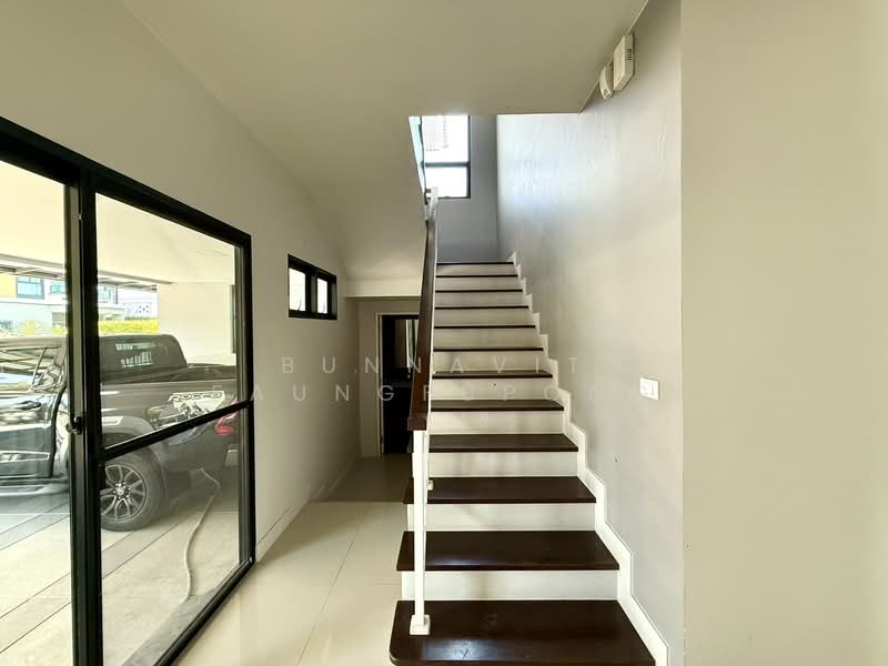 Setthasiri Wongwaen-Lamlukka, Pathum Thani, P.T.3004, Bung Kham Proi, Lam Luk Ka, Pathum Thani, 4 Bedrooms, 300 sqm, Single Detached House For Sale, by Bunnavit Faungfupong, 500230415 - DDproperty.com