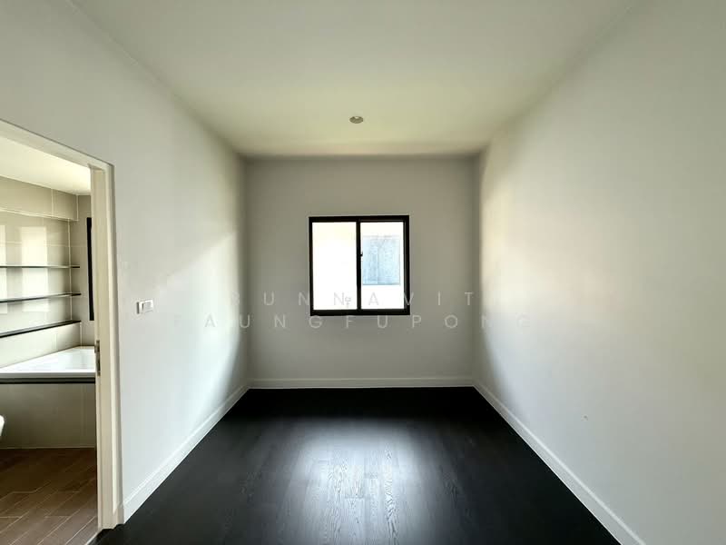 Setthasiri Wongwaen-Lamlukka, Pathum Thani, P.T.3004, Bung Kham Proi, Lam Luk Ka, Pathum Thani, 4 Bedrooms, 300 sqm, Single Detached House For Sale, by Bunnavit Faungfupong, 500230415 - DDproperty.com