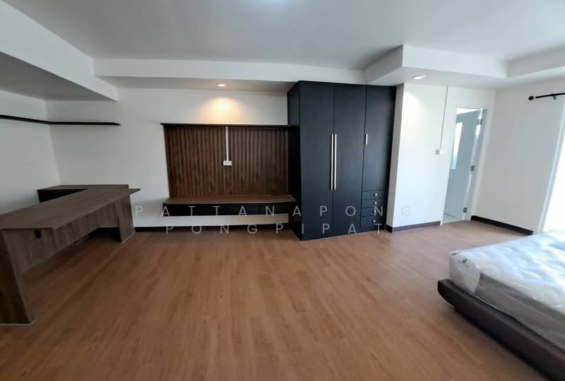 Pattaya Beach Condo, Chon Buri (Pattaya), Nong Pru, Bang Lamung (Pattaya), Chon Buri (Pattaya), 1 Bedroom, 45 sqm, Condo For Sale, by Pattanapong Pongpipat, 500230419 - DDproperty.com