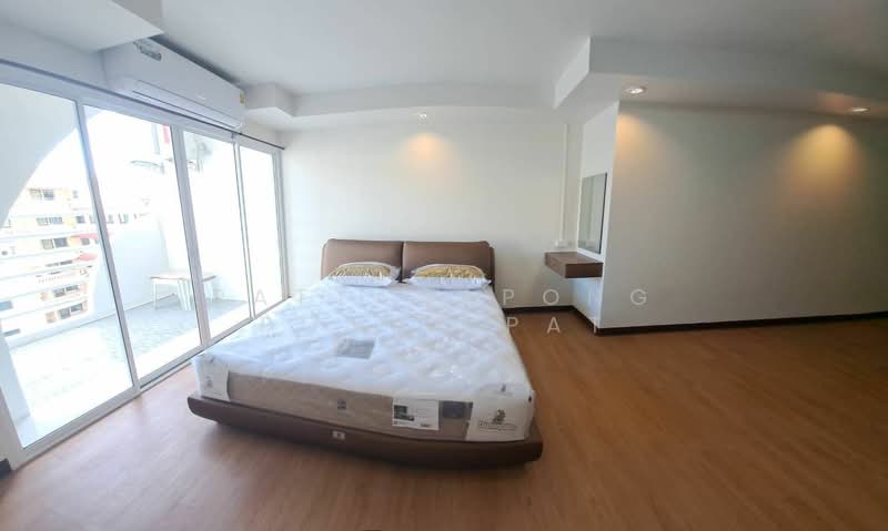 Pattaya Beach Condo : พัทยา บีช คอนโด, ชลบุรี, หนองปรือ, บางละมุง, ชลบุรี, 45 ตร.ม., คอนโด ขาย, โดย Pattanapong Pongpipat, 500230419 - DDproperty.com