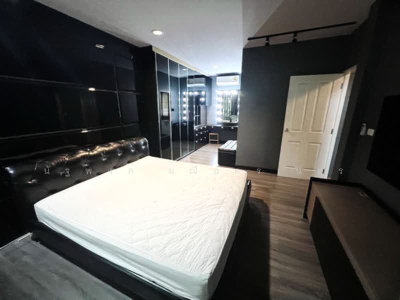 Casa Premium Ratchaphruek-Rama 5, Nonthaburi, Bang Kruai-Sai Noi Road, Bang Krang, Muang Nonthaburi, Nonthaburi, 5 Bedrooms, 230 sqm, Single Detached House For Rent, by นัฐพงค์ มณีอัครเนตร, 500230425 - DDproperty.com