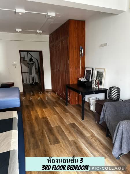 ให้เช่าทาวน์เฮาส์ 3.5 ชั้น สาธร 9 - นราธิวาส4, Bangkok, Yan Nawa, Sathon, Bangkok, 4 Bedrooms, 300 sqm, Townhouse For Rent, by Forty-Six Real Estate Group, 500230427 - DDproperty.com