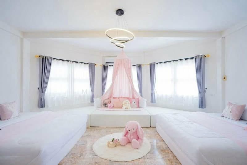 4-BR House, Chon Buri (Pattaya), Nong Pru, Bang Lamung (Pattaya), Chon Buri (Pattaya), 4 Bedrooms, 382 sqm, Single Detached House For Rent, by Mantana Techapahaphong, 500230434 - DDproperty.com