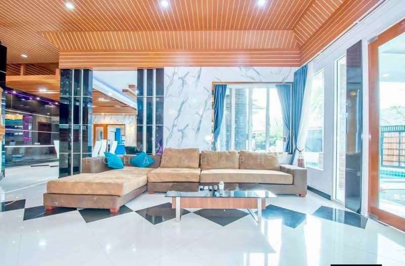 4-BR House, Chon Buri (Pattaya), Nong Pru, Bang Lamung (Pattaya), Chon Buri (Pattaya), 4 Bedrooms, 382 sqm, Single Detached House For Rent, by Mantana Techapahaphong, 500230449 - DDproperty.com