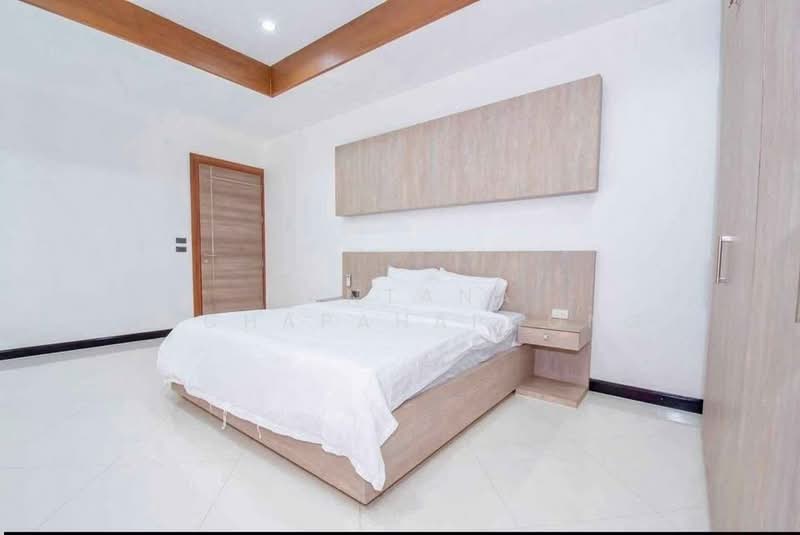 4-BR House, Chon Buri (Pattaya), Nong Pru, Bang Lamung (Pattaya), Chon Buri (Pattaya), 4 Bedrooms, 382 sqm, Single Detached House For Rent, by Mantana Techapahaphong, 500230449 - DDproperty.com