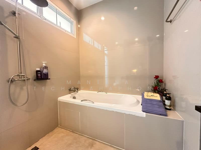 Panalee Banna Village, Chon Buri (Pattaya), Huai Yai, Bang Lamung (Pattaya), Chon Buri (Pattaya), 3 Bedrooms, 190 sqm, Single Detached House For Rent, by Mantana Techapahaphong, 500230461 - DDproperty.com