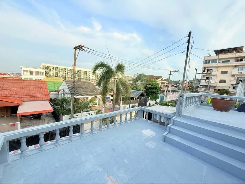 3-BR House, Chon Buri (Pattaya), Nong Pru, Bang Lamung (Pattaya), Chon Buri (Pattaya), 3 Bedrooms, 150 sqm, Single Detached House For Rent, by Mantana Techapahaphong, 500230473 - DDproperty.com