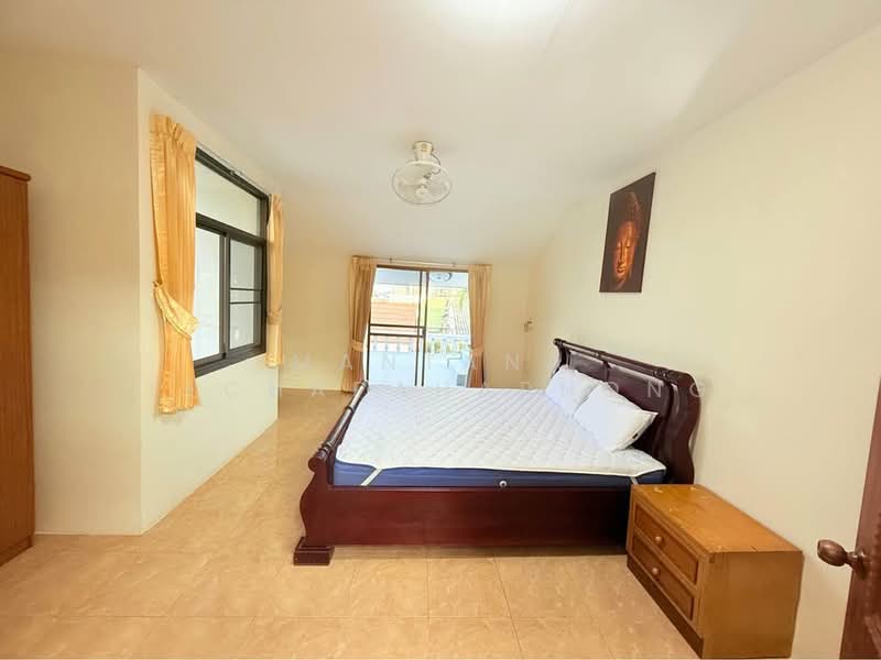 3-BR House, Chon Buri (Pattaya), Nong Pru, Bang Lamung (Pattaya), Chon Buri (Pattaya), 3 Bedrooms, 150 sqm, Single Detached House For Rent, by Mantana Techapahaphong, 500230473 - DDproperty.com