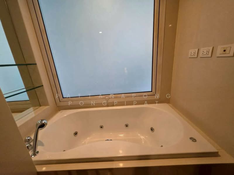 The Park Chidlom, Bangkok, 1 Petchaburi Road, Pathum Wan, Pathum Wan, Bangkok, 2 Bedrooms, 145 sqm, Condo For Sale, by Pattanapong Pongpipat, 500230520 - DDproperty.com