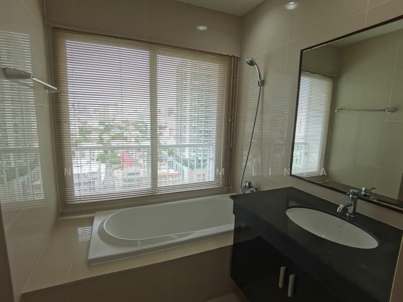 Noble Ora, Bangkok, Soi Sukhumvit 55, Sukhumvit Road, Khlong Tan Nua, Watthana, Bangkok, 2 Bedrooms, 114 sqm, Condo For Sale, by Nuttharom Linla, 500230526 - DDproperty.com