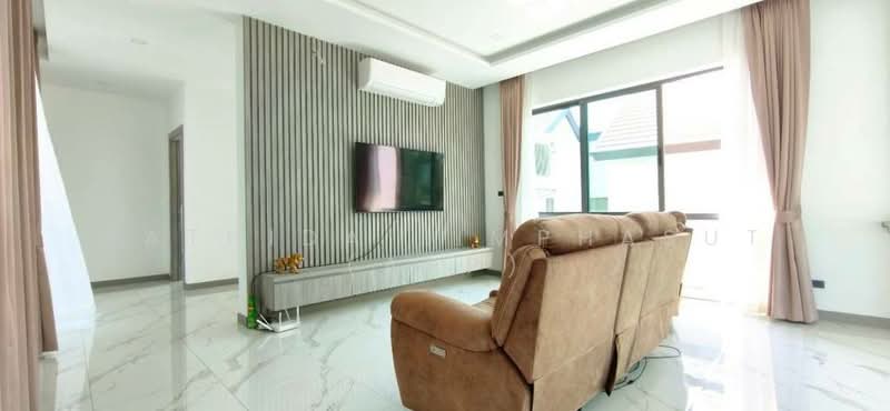 Layan Residence Pattaya : ลายัน เรสซิเดนซ์ พัทยา, ชลบุรี, ทุ่งกลม-ตาลหมัน18, หนองปรือ, บางละมุง, ชลบุรี, 391 ตร.ม., วิลล่า ให้เช่า, โดย Sathida Limphasut (App), 500230568 - DDproperty.com