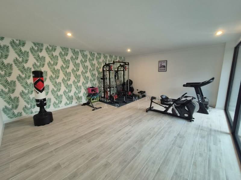 Baan Mae Pool Villa, Chon Buri (Pattaya), Nong Pru, Bang Lamung (Pattaya), Chon Buri (Pattaya), 5 Bedrooms, 300 sqm, Villa For Sale, by Sathida Limphasut (App), 500230655 - DDproperty.com