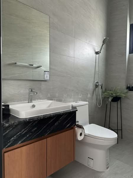 Glam Boonsampan 6, Chon Buri (Pattaya), 23 Soi Boonsampan 6, Nong Pru, Bang Lamung (Pattaya), Chon Buri (Pattaya), 3 Bedrooms, 209 sqm, Townhouse For Sale, by Sathida Limphasut (App), 500230656 - DDproperty.com