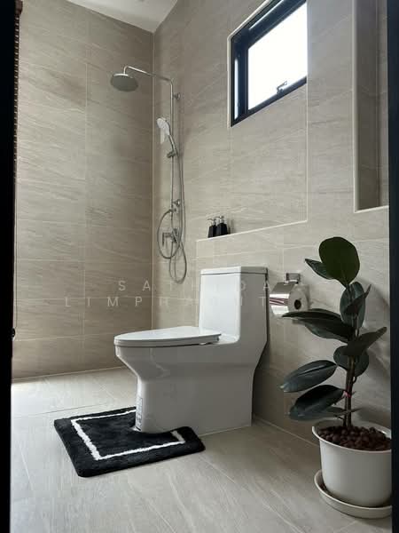 Glam Boonsampan 6, Chon Buri (Pattaya), 23 Soi Boonsampan 6, Nong Pru, Bang Lamung (Pattaya), Chon Buri (Pattaya), 3 Bedrooms, 209 sqm, Townhouse For Sale, by Sathida Limphasut (App), 500230656 - DDproperty.com