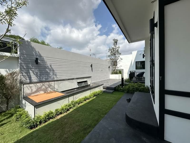 Glam Boonsampan 6, Chon Buri (Pattaya), 23 Soi Boonsampan 6, Nong Pru, Bang Lamung (Pattaya), Chon Buri (Pattaya), 3 Bedrooms, 209 sqm, Townhouse For Sale, by Sathida Limphasut (App), 500230656 - DDproperty.com