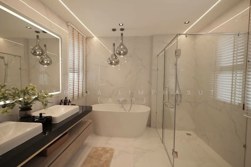 The Lavish, Chon Buri (Pattaya), Na Kloe, Bang Lamung (Pattaya), Chon Buri (Pattaya), 4 Bedrooms, 350 sqm, Single Detached House For Sale, by Sathida Limphasut (App), 500230667 - DDproperty.com