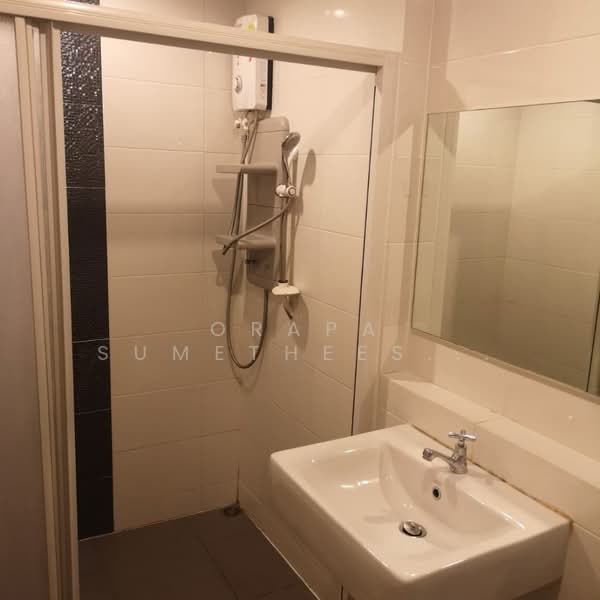 Aspire Rama 9, Bangkok, Soi Rama 9, Rama 9 Road, Huai Khwang, Huai Khwang, Bangkok, 2 Bedrooms, 66 sqm, Condo For Sale, by Orapa Sumetheesirisakul, 500230674 - DDproperty.com