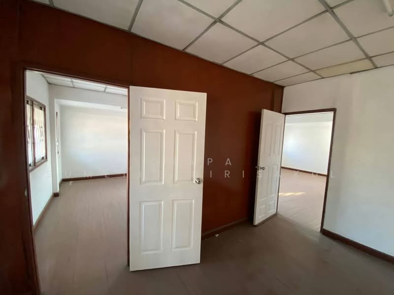 undefined, Bangkok, Lat Phrao, Lat Phrao, Bangkok, 4 Bedrooms, 600 sqm, Single Detached House For Sale, by Orapa Sumetheesirisakul, 500230724 - DDproperty.com