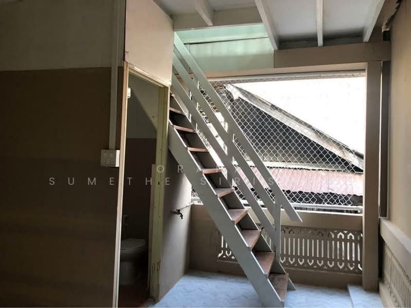 For Sale - 3-BR Townhouse, Bangkok