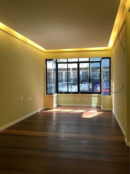 For Sale - 3-BR Townhouse, Bangkok