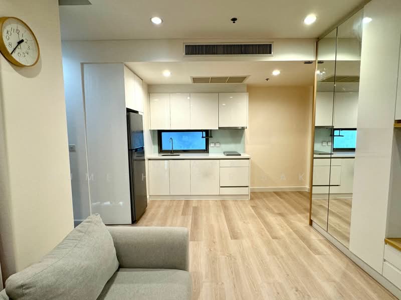 The Breeze Narathiwas, Bangkok, 198 Narathiwat Ratchanakarin Road, Chong Nonsi, Yan Nawa, Bangkok, 2 Bedrooms, 71 sqm, Condo For Sale, by Orapa Sumetheesirisakul, 500230784 - DDproperty.com