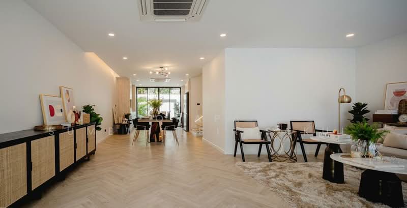 3-BR Townhouse, Bangkok, Khlong Tan Nua, Watthana, Bangkok, 3 Bedrooms, 300 sqm, Townhouse For Sale, by Orapa Sumetheesirisakul, 500230787 - DDproperty.com