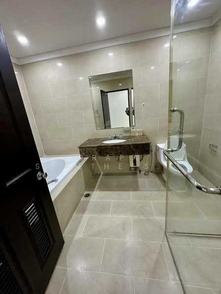 The Cadogan Private Residence, Bangkok, Soi Sukhumvit 39, Khlong Tan Nua, Watthana, Bangkok, 3 Bedrooms, 204 sqm, Condo For Sale, by Orapa Sumetheesirisakul, 500230789 - DDproperty.com