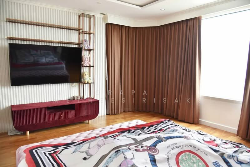 Watermark Chaophraya, Bangkok, Soi Charoennakorn 39-41, Charoennakorn Road, Bang Lam Phu Lang, Khlong San, Bangkok, 4 Bedrooms, 284 sqm, Condo For Sale, by Orapa Sumetheesirisakul, 500230814 - DDproperty.com