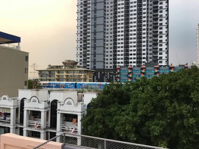 5-BR Townhouse, Bangkok, Khlong Ton Sai, Khlong San, Bangkok, 5 Bedrooms, 29 sqm, Townhouse For Sale, by Orapa Sumetheesirisakul, 500230842 - DDproperty.com