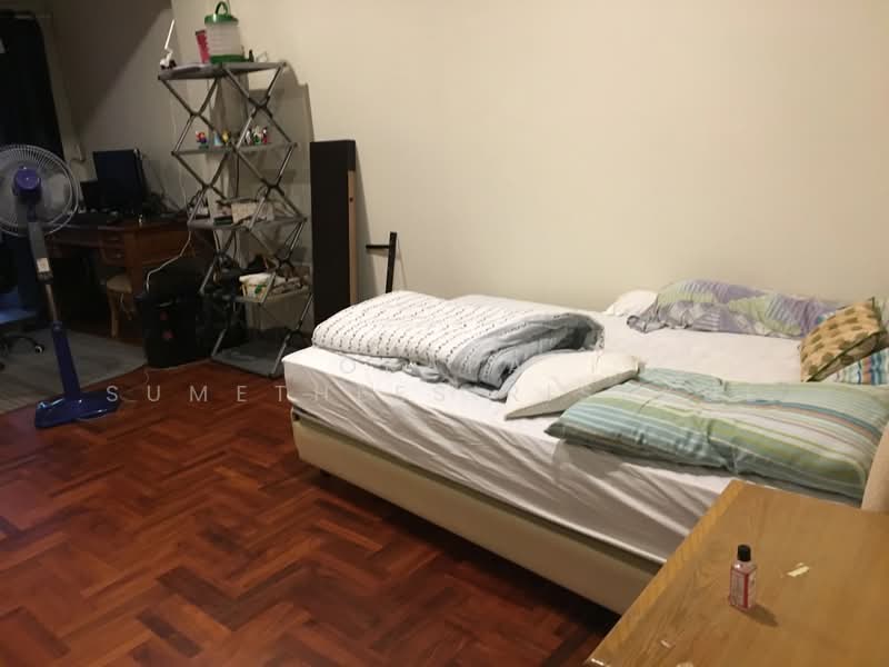 For Sale - 5-BR Townhouse, Bangkok