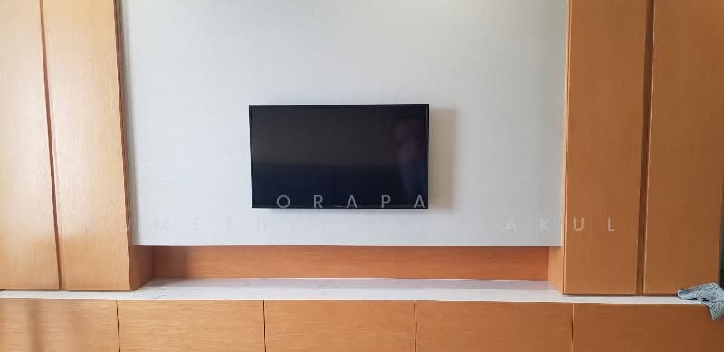 Watermark Chaophraya, Bangkok, Soi Charoennakorn 39-41, Charoennakorn Road, Bang Lam Phu Lang, Khlong San, Bangkok, 2 Bedrooms, 93 sqm, Condo For Sale, by Orapa Sumetheesirisakul, 500230861 - DDproperty.com