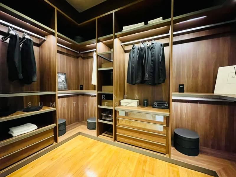 Sindhorn Lumpini, Bangkok, Sarasin Road, Lumphini, Pathum Wan, Bangkok, 3 Bedrooms, 230 sqm, Condo For Sale, by Orapa Sumetheesirisakul, 500230879 - DDproperty.com