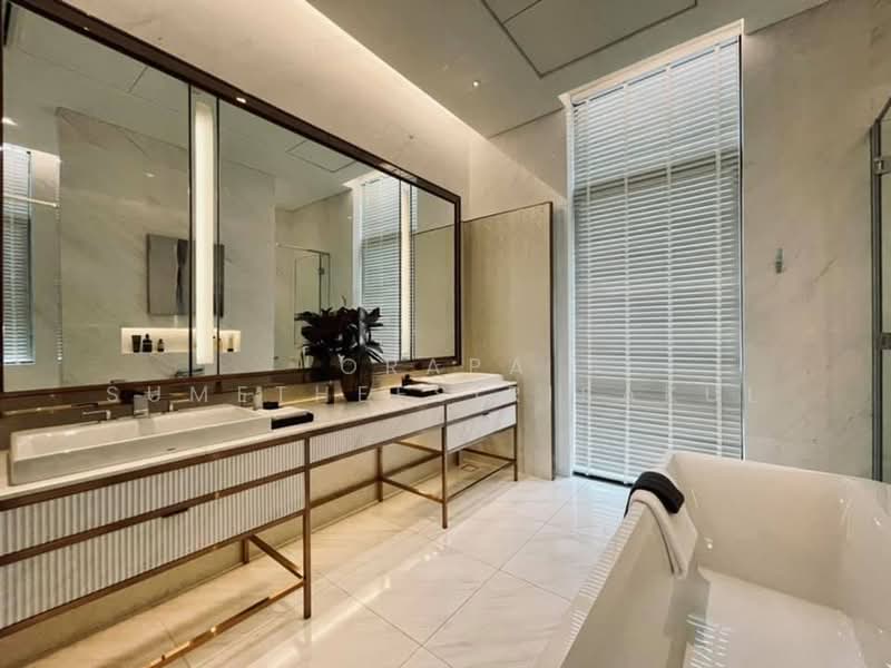 Sindhorn Lumpini, Bangkok, Sarasin Road, Lumphini, Pathum Wan, Bangkok, 3 Bedrooms, 230 sqm, Condo For Sale, by Orapa Sumetheesirisakul, 500230879 - DDproperty.com