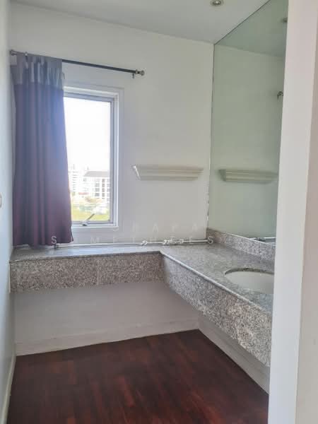 Paholyothin Park condominium, Bangkok, Phaholyothin, Samsen Nai, Phaya Thai, Bangkok, 2 Bedrooms, 95 sqm, Condo For Sale, by Orapa Sumetheesirisakul, 500230903 - DDproperty.com