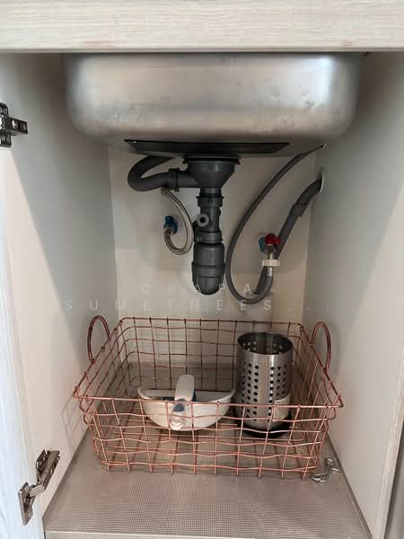 Life One Wireless, Bangkok, 1 Wireless Road, Lumphini, Pathum Wan, Bangkok, 1 Bedroom, 38 sqm, Condo For Sale, by Orapa Sumetheesirisakul, 500230911 - DDproperty.com