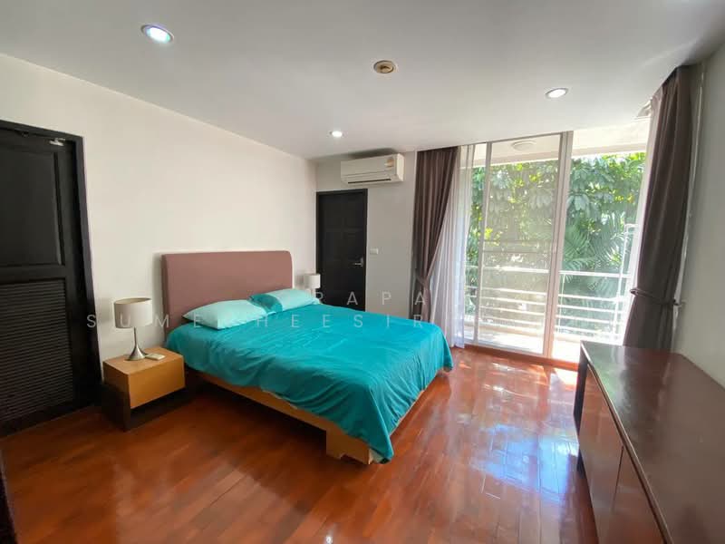 For Sale - The Peak Sukhumvit 15, Bangkok