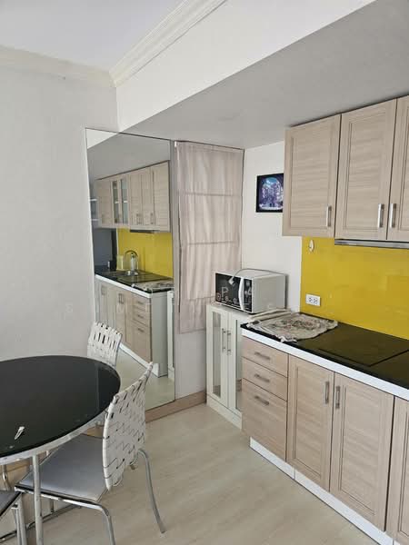 My Resort Bangkok, Bangkok, 1724 Petchaburi Road, Bang Kapi, Huai Khwang, Bangkok, 1 Bedroom, 40 sqm, Condo For Sale, by Orapa Sumetheesirisakul, 500230959 - DDproperty.com