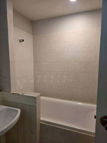 Tristan Sukhumvit 39, Bangkok, 23/1  Soi Sukhumvit 39, Sukhumvit Road, Khlong Tan Nua, Watthana, Bangkok, 2 Bedrooms, 100 sqm, Condo For Sale, by Orapa Sumetheesirisakul, 500230983 - DDproperty.com