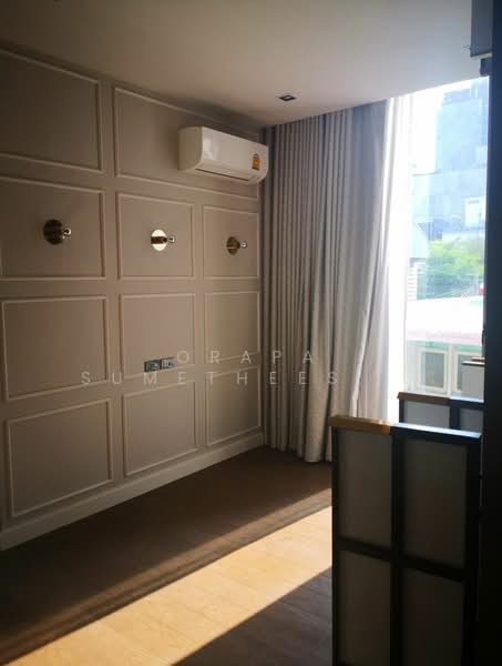 Quarter 39, Bangkok, 138  Soi Sukhumvit 39, Khlong Tan Nua, Watthana, Bangkok, 3 Bedrooms, 450 sqm, Townhouse For Sale, by Orapa Sumetheesirisakul, 500230985 - DDproperty.com